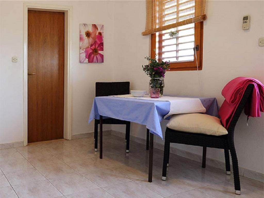 Apartmani Nila Sveta Nedelja  Chambre photo