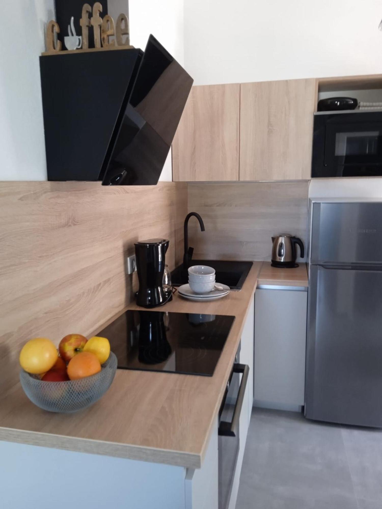 Apartmani Nila Sveta Nedelja  Extérieur photo