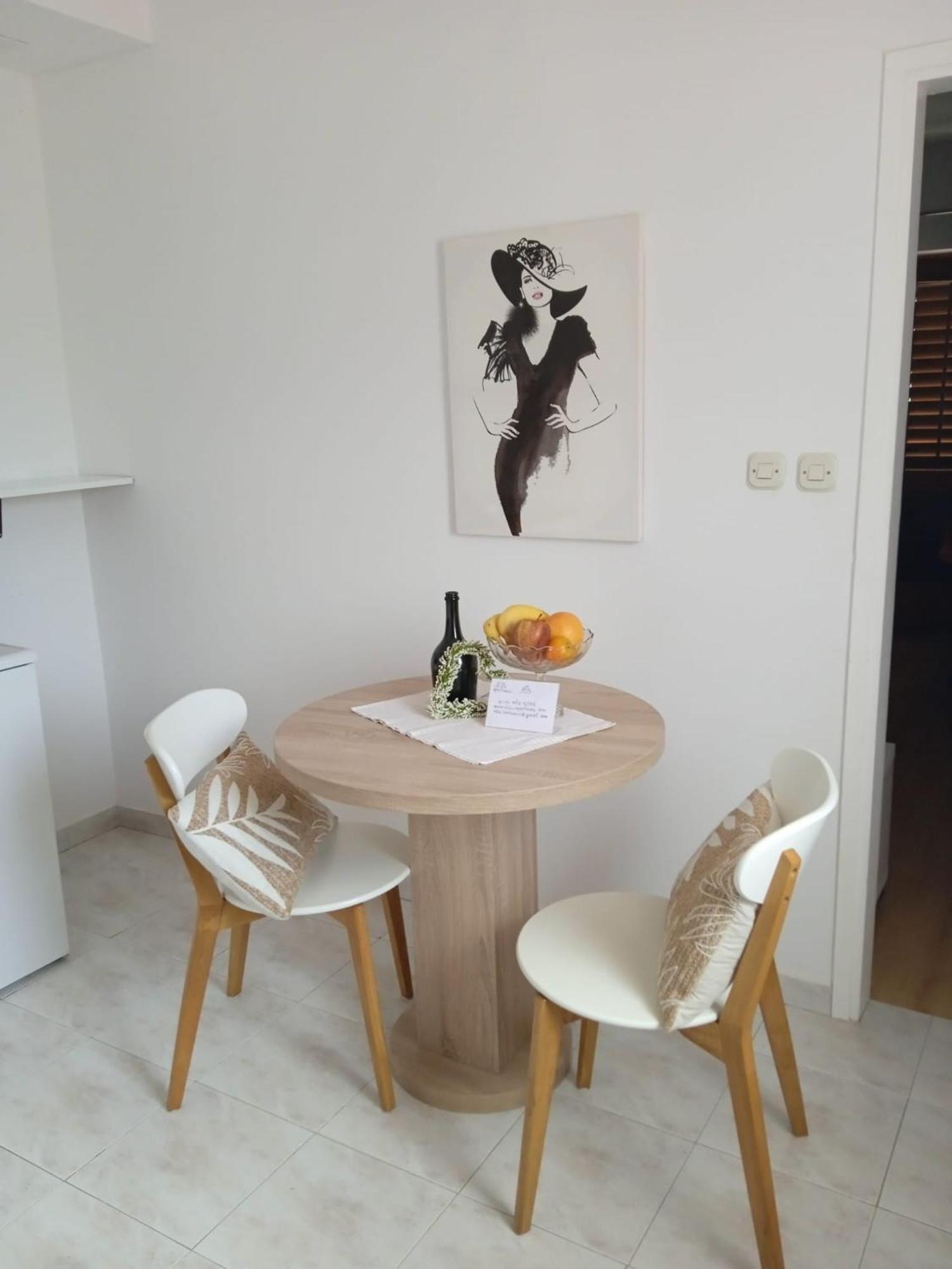 Apartmani Nila Sveta Nedelja  Extérieur photo